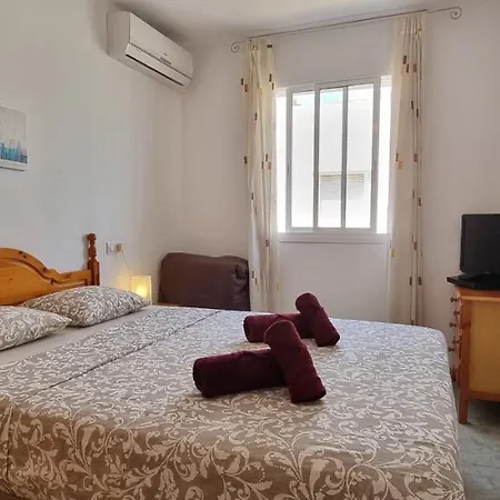 Apartamento Homes Of Spain, Casa Duplex Urbanizacion Fuentemar A 400m De La Playa Con Wifi